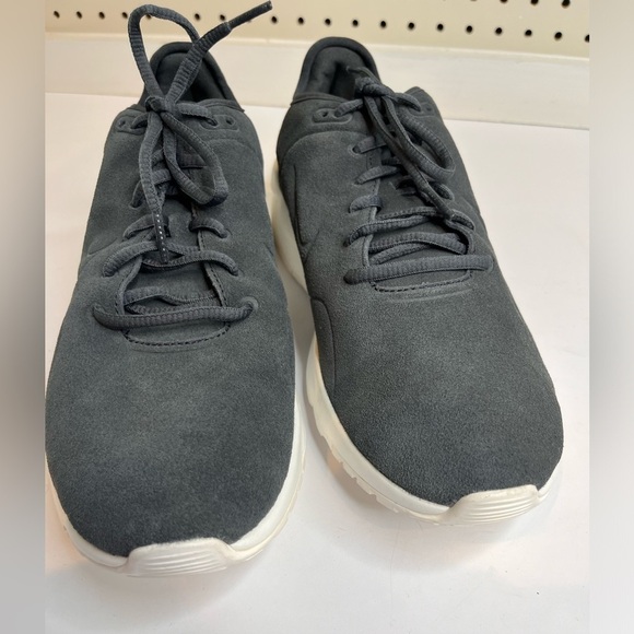 Nike | Air Max Oketo Sneaker - Picture 4 of 5